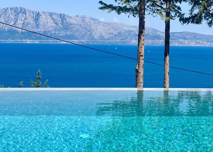 Modern Seaview Oasis Willa *