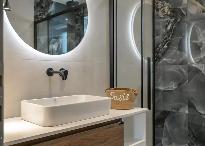 Willa Modern Seaview Oasis