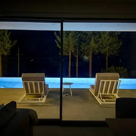 Villa Luxury Oasis Nikiana