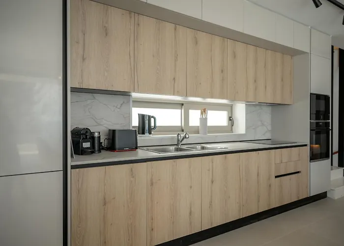 Modern Seaview Oasis Βίλα Νικιάνα